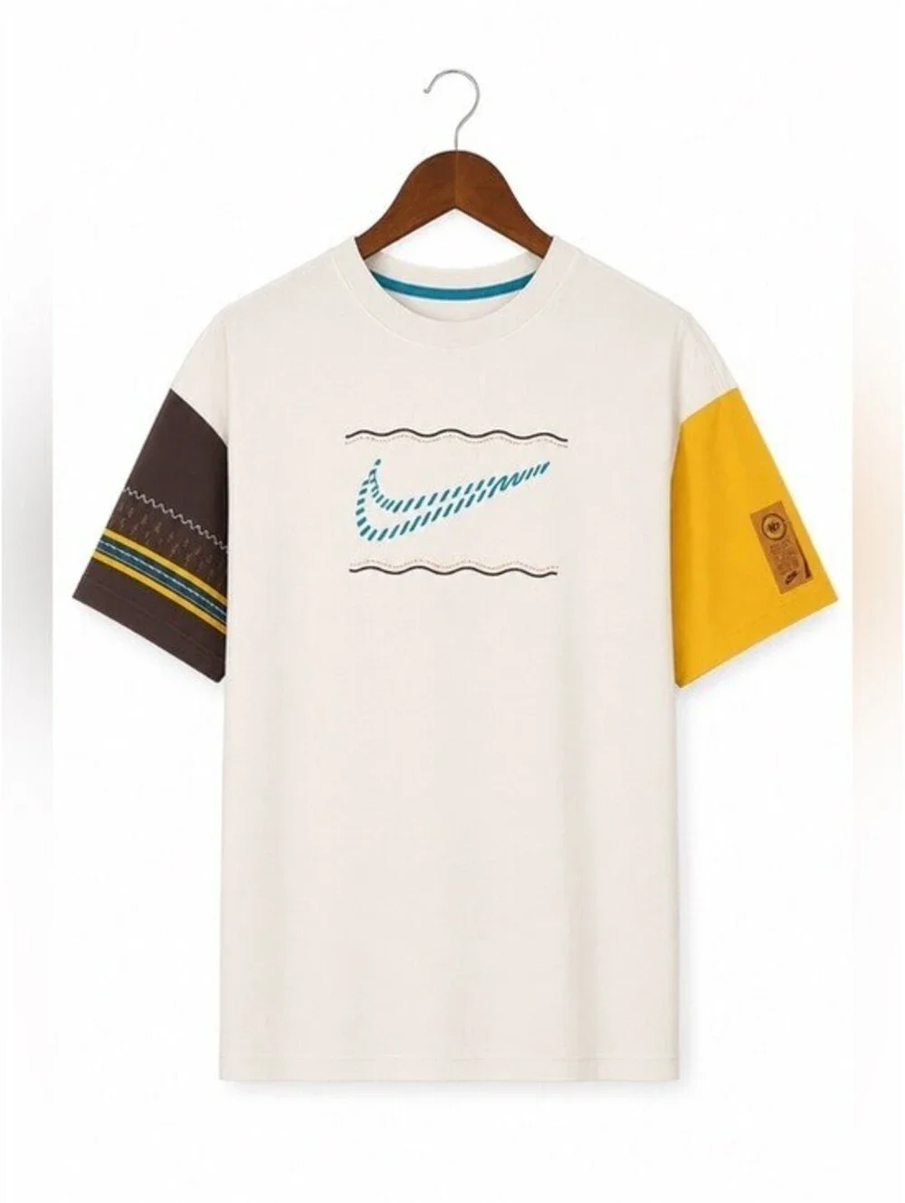 Nike N7 Graphic T-Shirt Men's Large Colorblock Short Sleeve Tee DJ4286-008